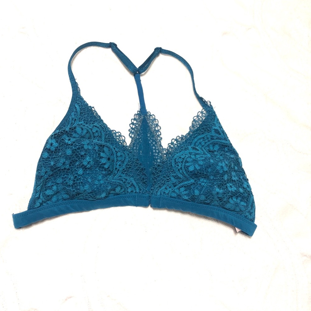 Body By Victoria Lace Bralette Front Hook Medium